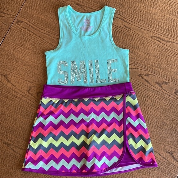 𝅺Girls mini skirt & tank top - Picture 13 of 14